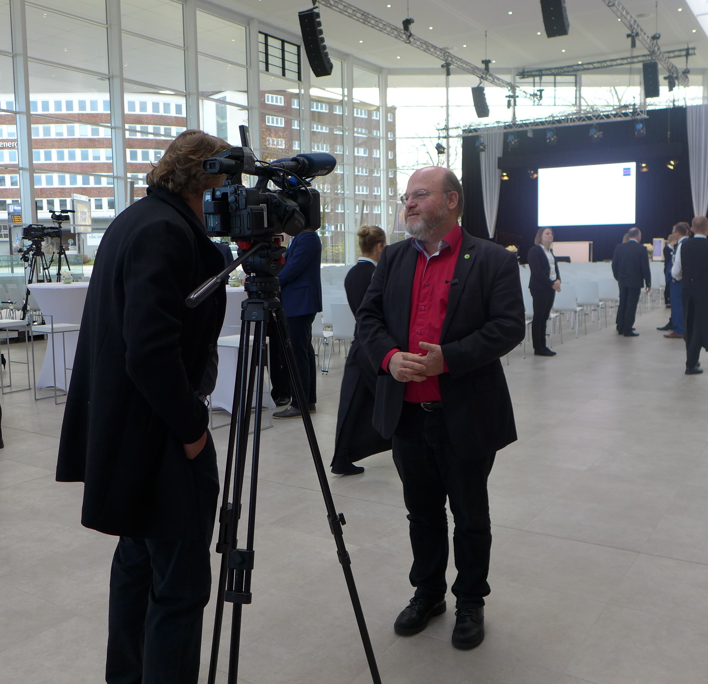 WDR interviewt Rolf Fliß zur Messeertüchtigung