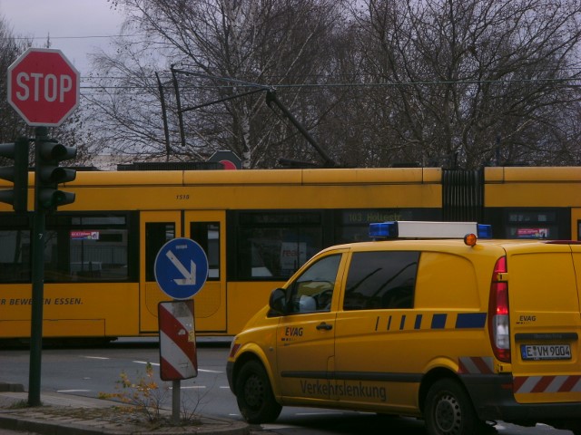 EVAG tram Unfall Stromabnehmerbruch